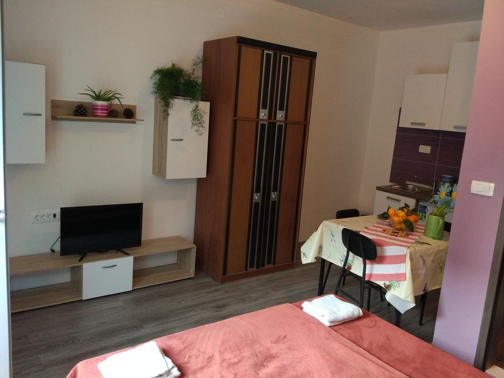 Apartment Tome Biograd na Moru Kültér fotó