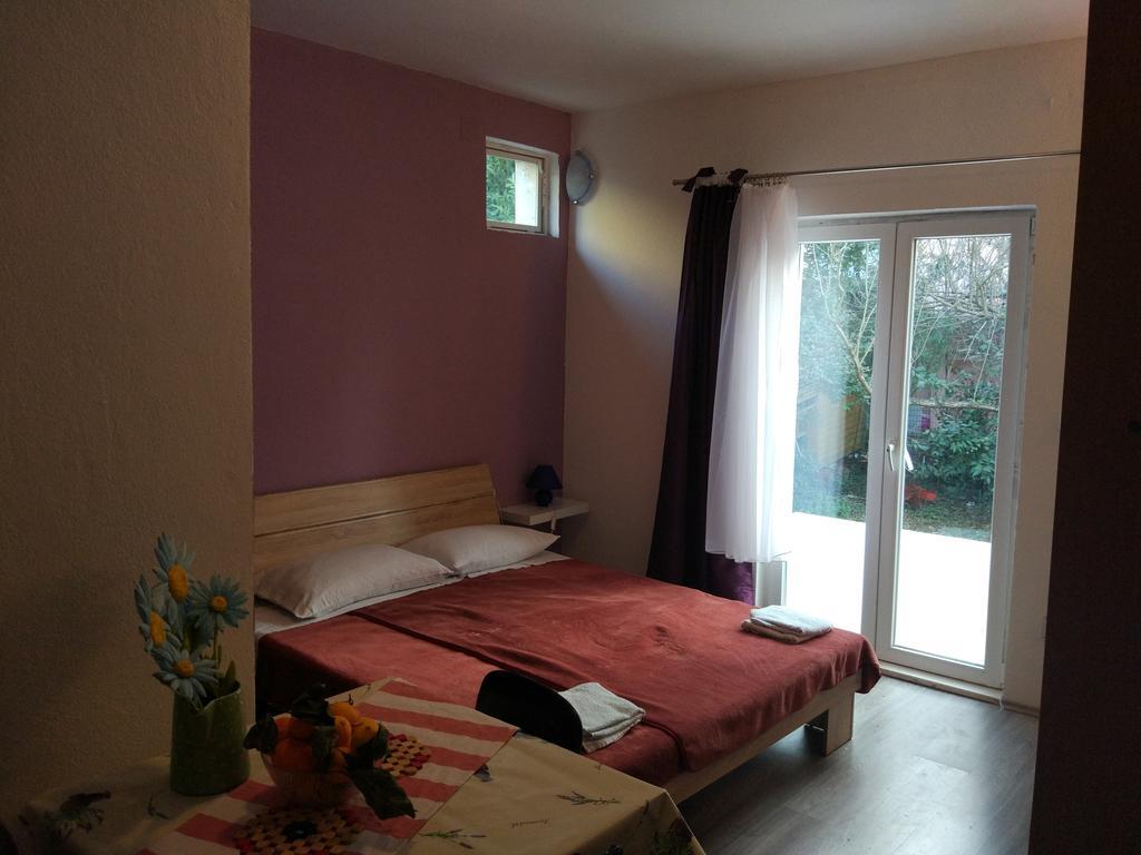 Apartment Tome Biograd na Moru Kültér fotó