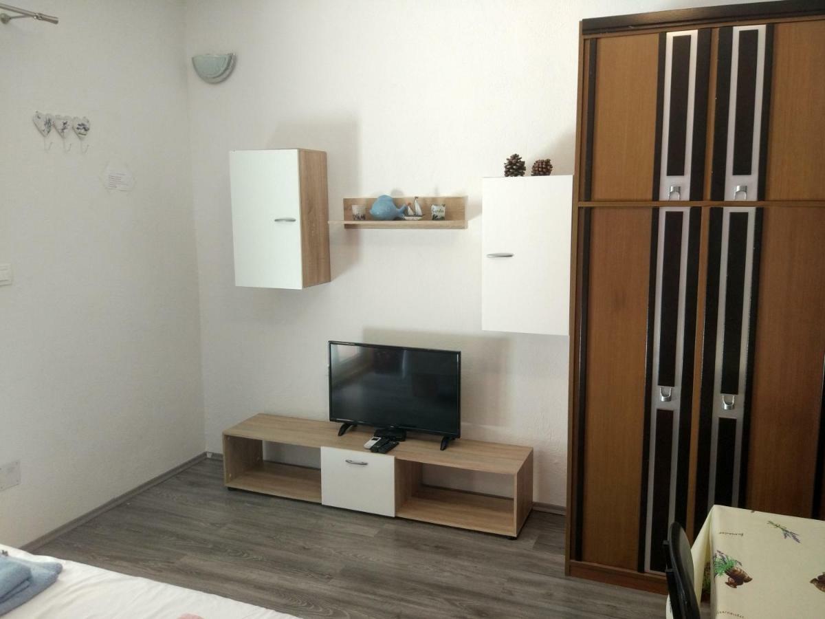 Apartment Tome Biograd na Moru Kültér fotó